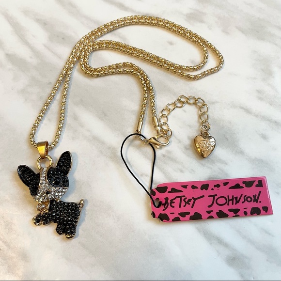 Betsey Johnson Jewelry - 🎉 NWT Betsey Johnson Crystal Dog Necklace